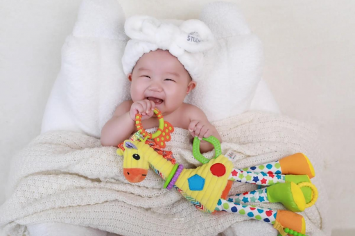 哈尔滨1岁宝宝流鼻涕打喷嚏