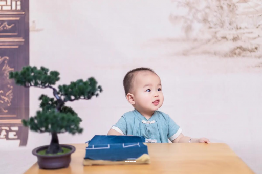 哈尔滨二岁宝宝发型 哈尔滨二岁宝宝发型